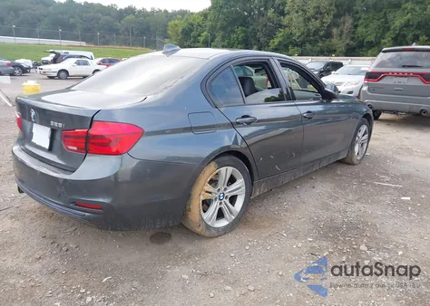 2016 BMW 328I xDrive z USA, uszkodzony, nr VIN WBA8E3G52GNU02684